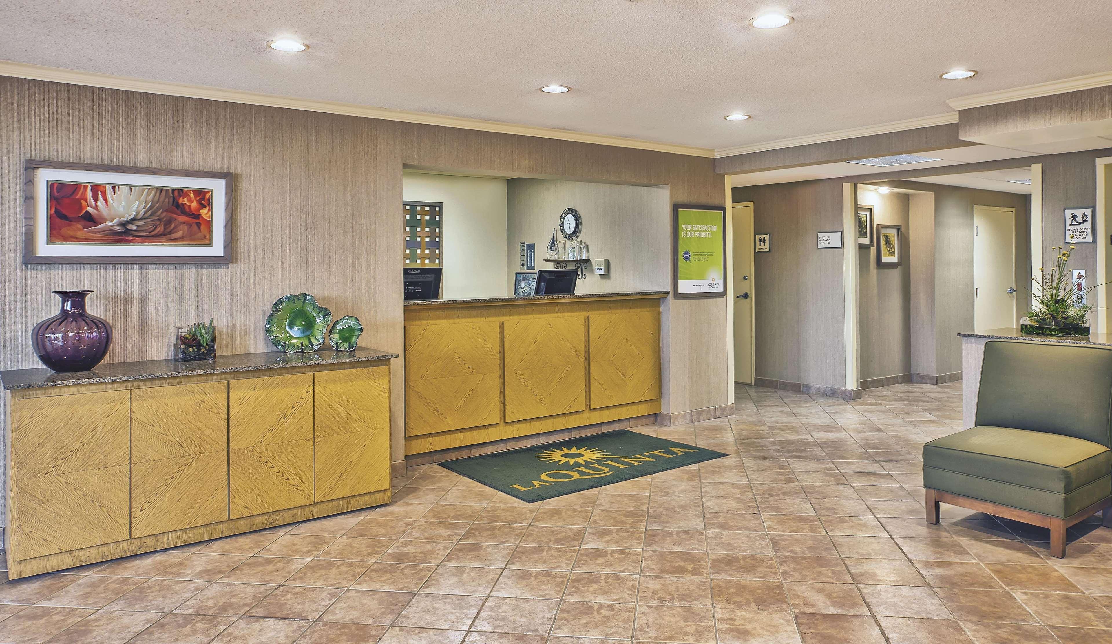 La Quinta Inn By Wyndham Toledo Perrysburg Exterior foto