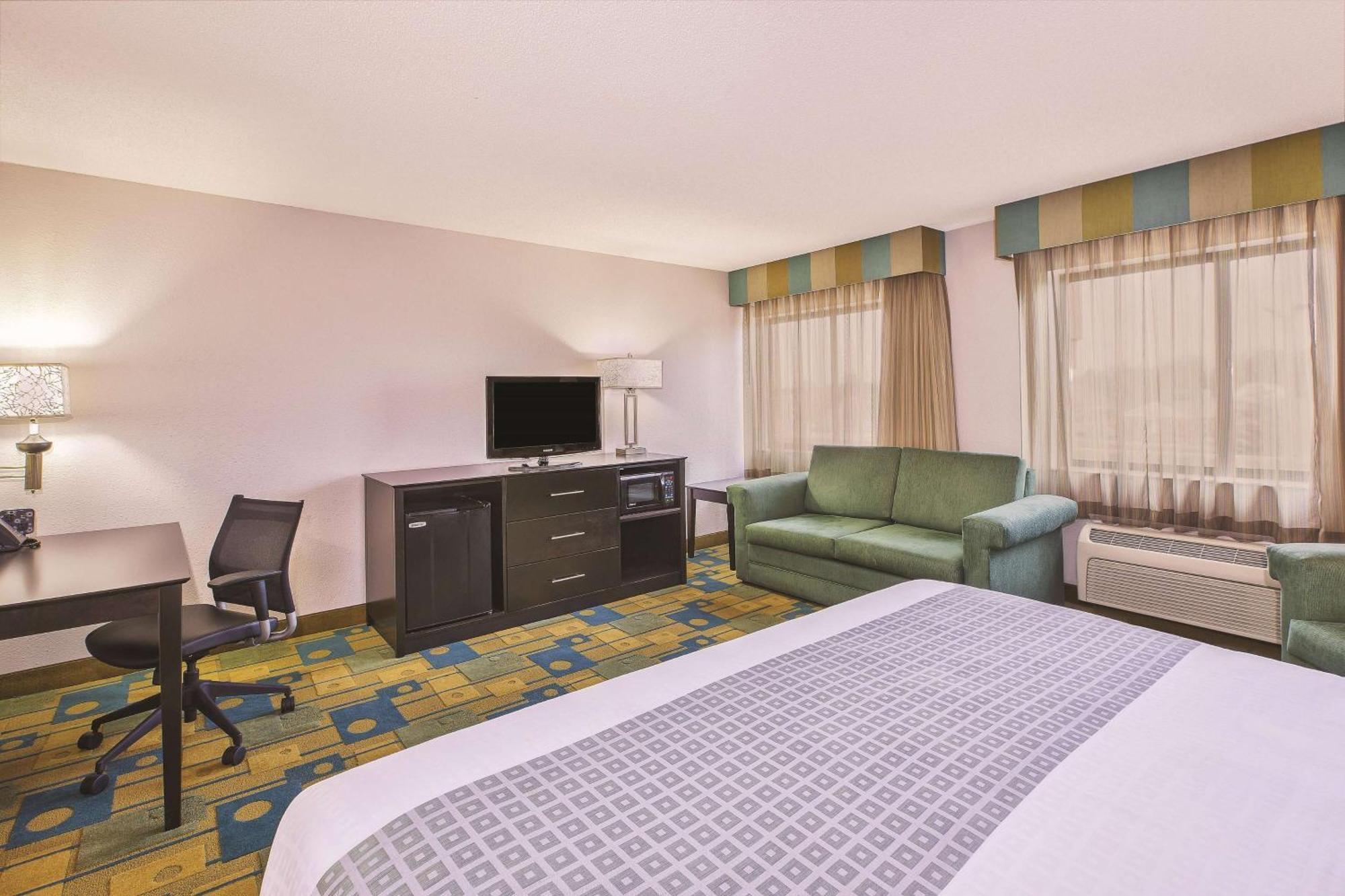 La Quinta Inn By Wyndham Toledo Perrysburg Exterior foto